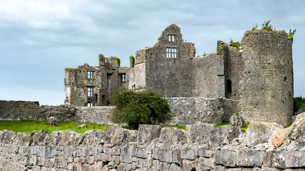 Ross Common Top 10 Places to visit in County Roscommon | Lanesborough